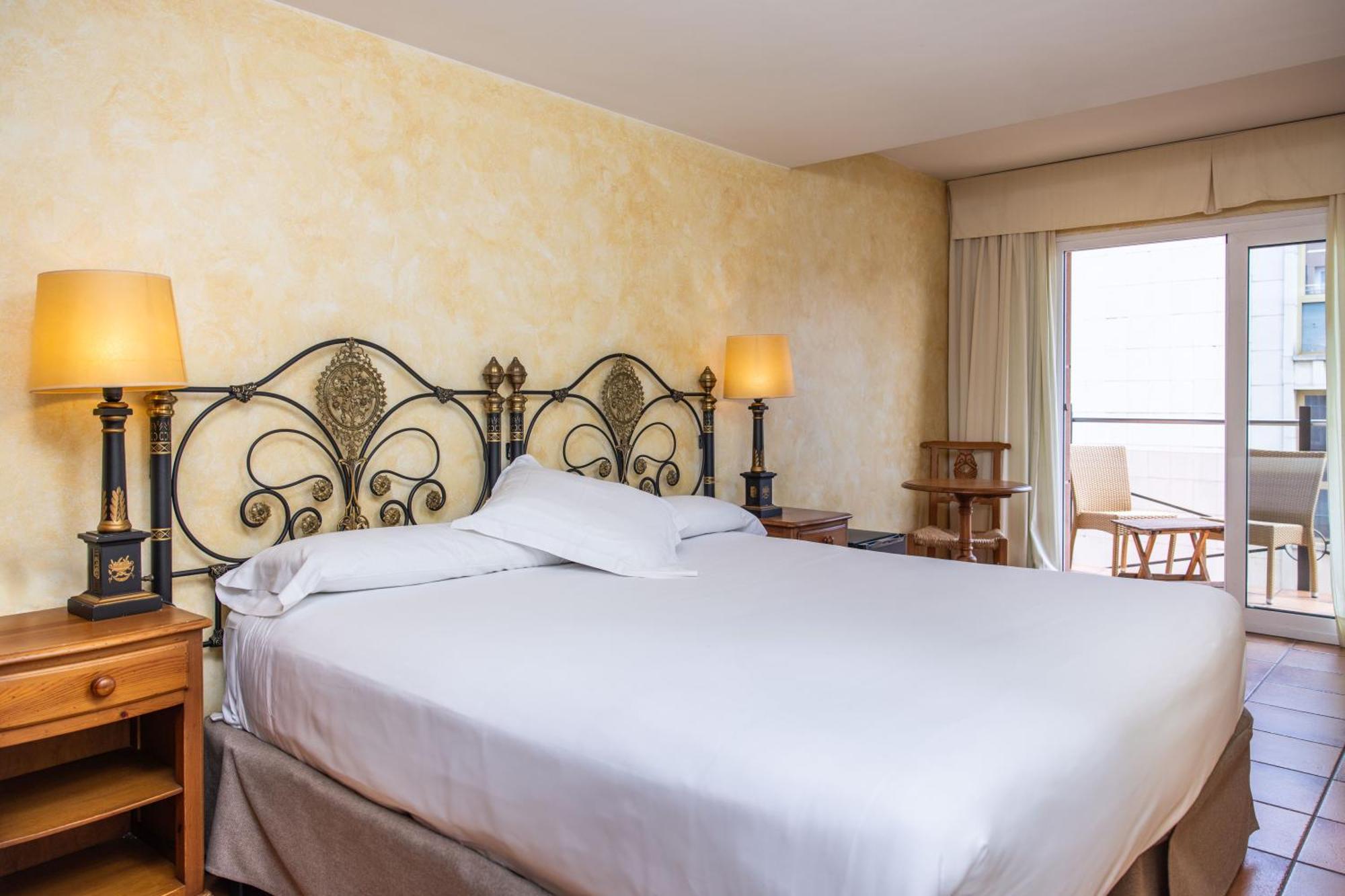 Double Room,1672561282:JPEG
